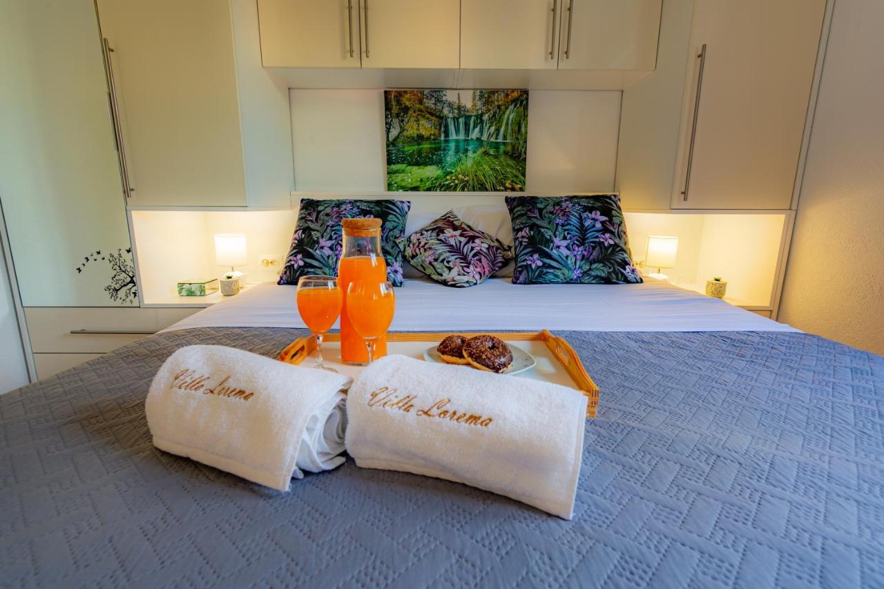 Villa Lorema-Pet Friendly On 5000 Sqm Garden,Pool, Jacuzzi, Billiard&Ps5 Sveti Filip i Jakov Exteriér fotografie